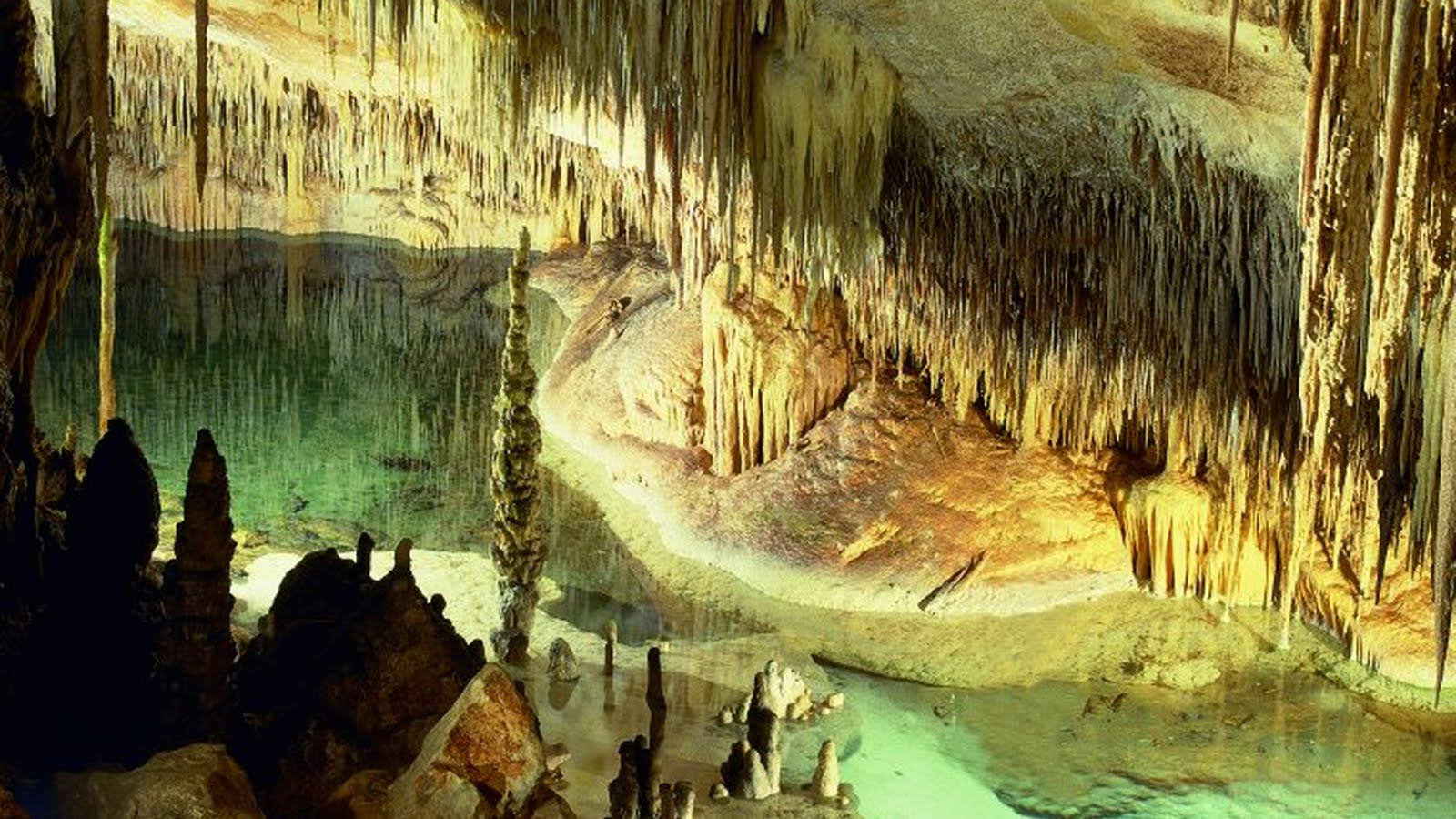 cuevas_del_drach