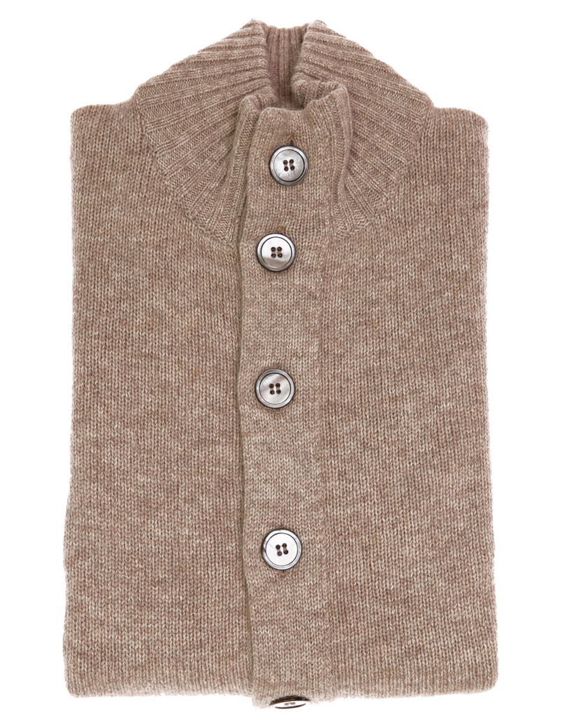 Cardigan con botones beige